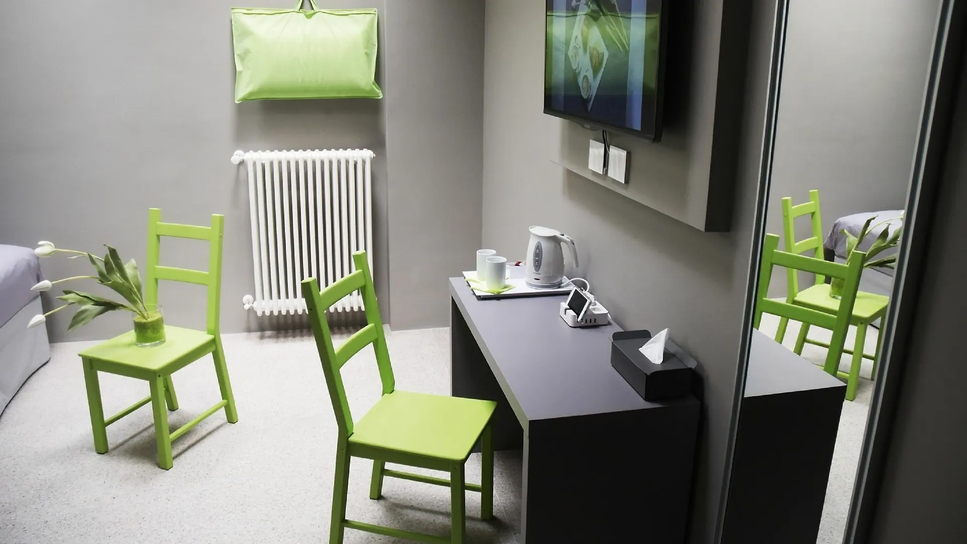 Hotel Miloft Guest Rooms And Terrace Mediolan