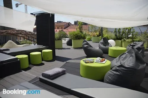 Miloft Guest Rooms And Terrace Mediolan