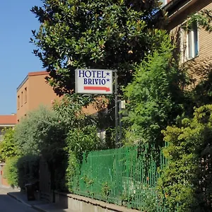 Hotel Brivio, Mediolan