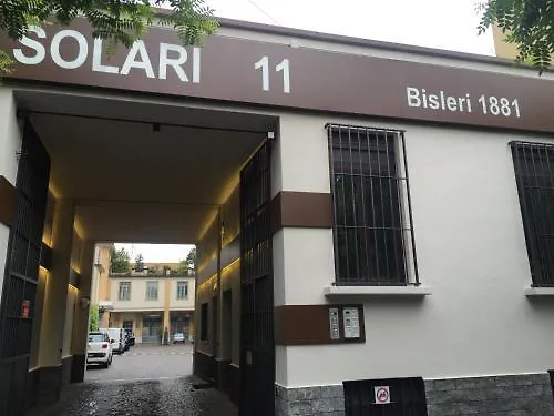 ** Hotel Miloft Guest Rooms And Terrace Milan Italie