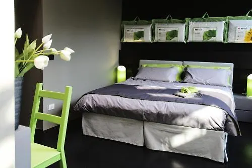 Miloft Guest Rooms And Terrace Milan Hotel